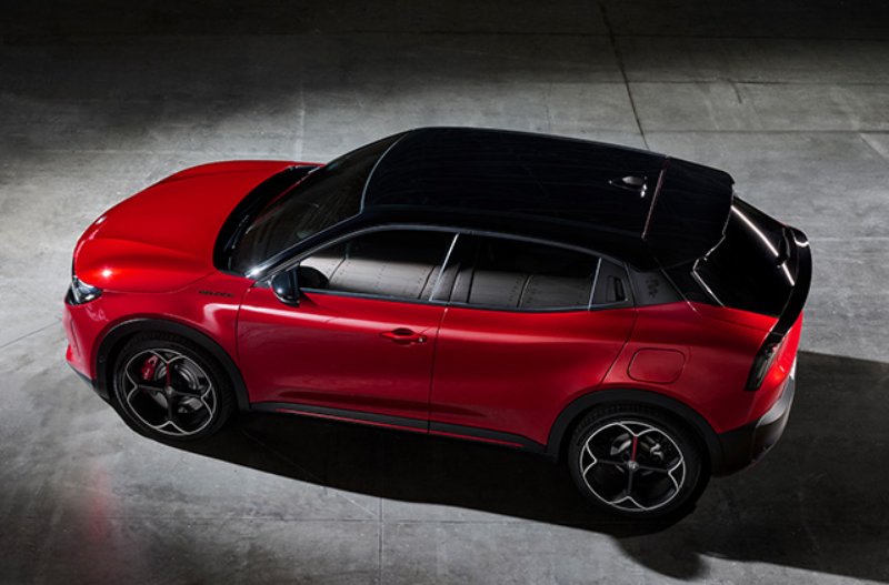 birds eye view angle of the car