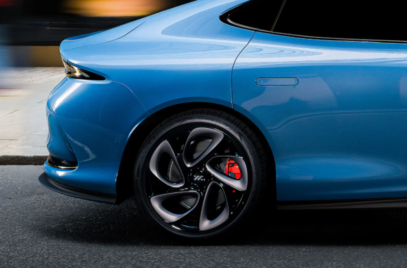 close up of the wheel of the car