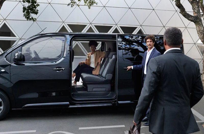 people getting into the car